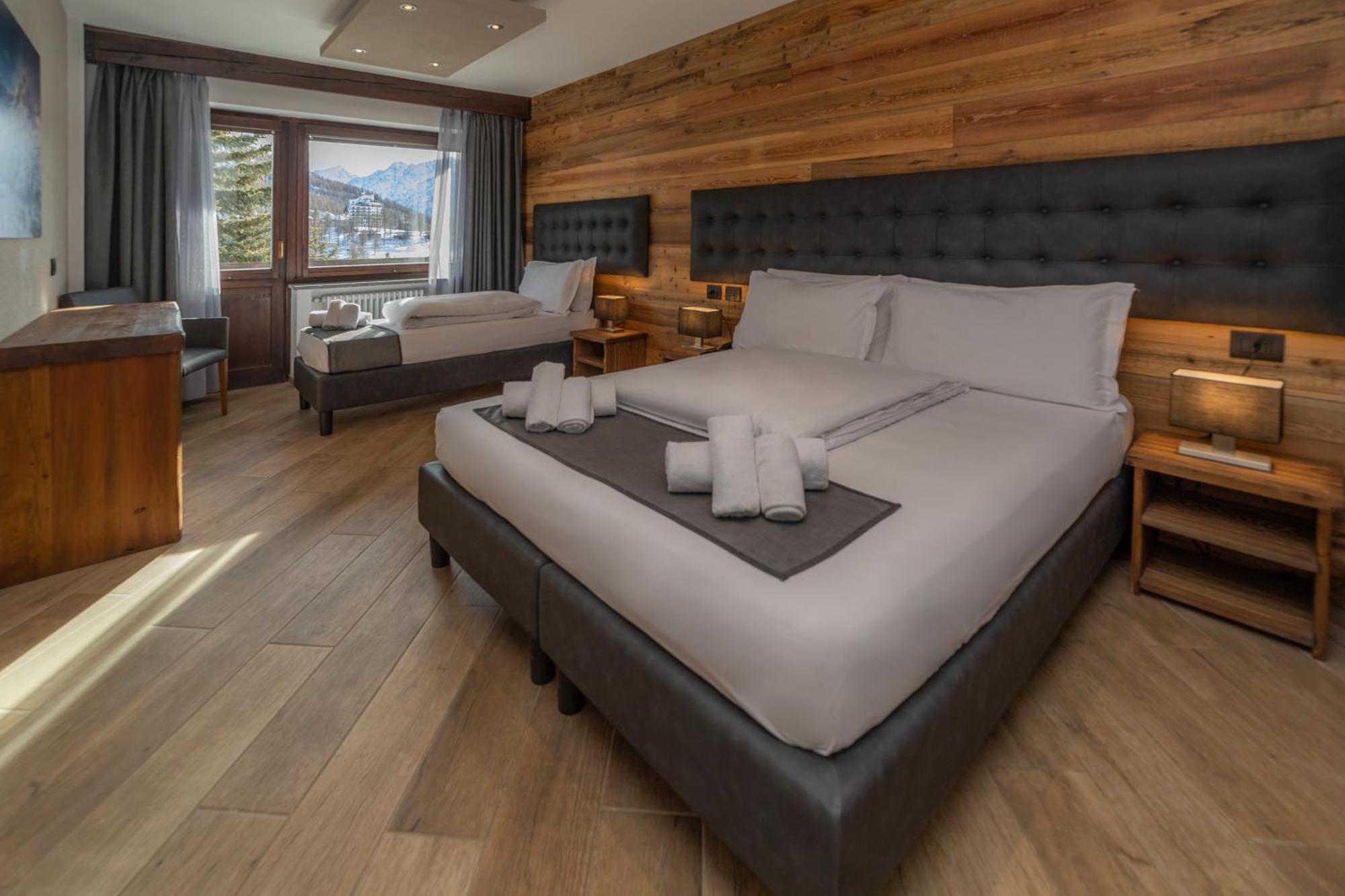 Hotel Gran Roc Colle Colle Sestriere Екстериор снимка